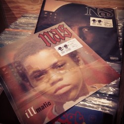 vikkiesmalls:  went crate digging tonight and found these two gems. I’ve been looking for Illmatic for over a year. #MadeNasProud #Illmatic #Nas #NastyNas #Nastradamus #cratedigging 