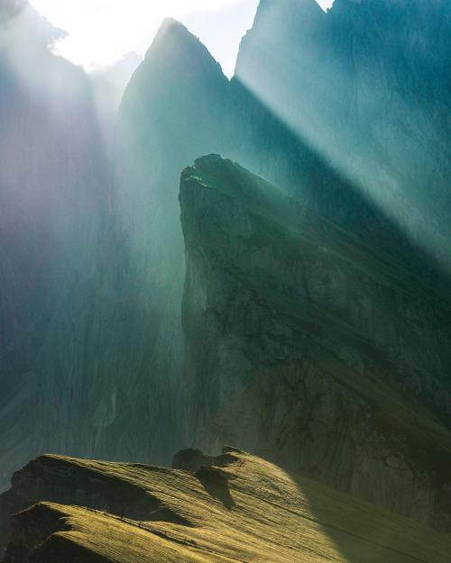 adventuresinfinity:Morning light bursting through the peaks of Sass Rigais, Italy [1800x2250] [OC] |