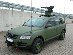 germanmilitary:  Volkswagen Touareg with