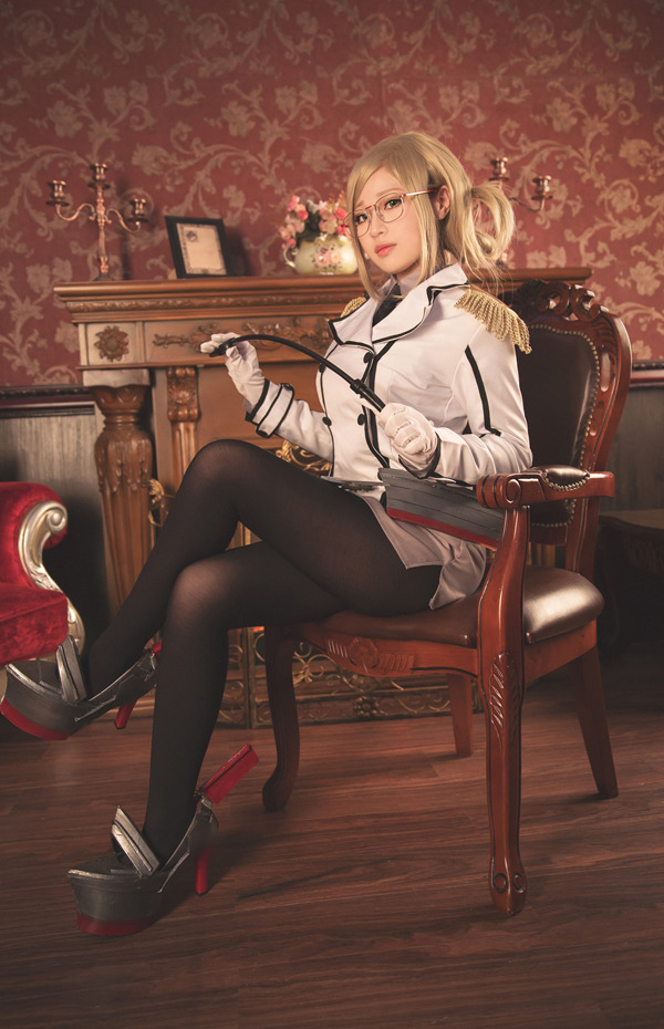 cosplay-is-right:  40, 000 followers, my Current Crush Katori, from Kancolle.  Thanks