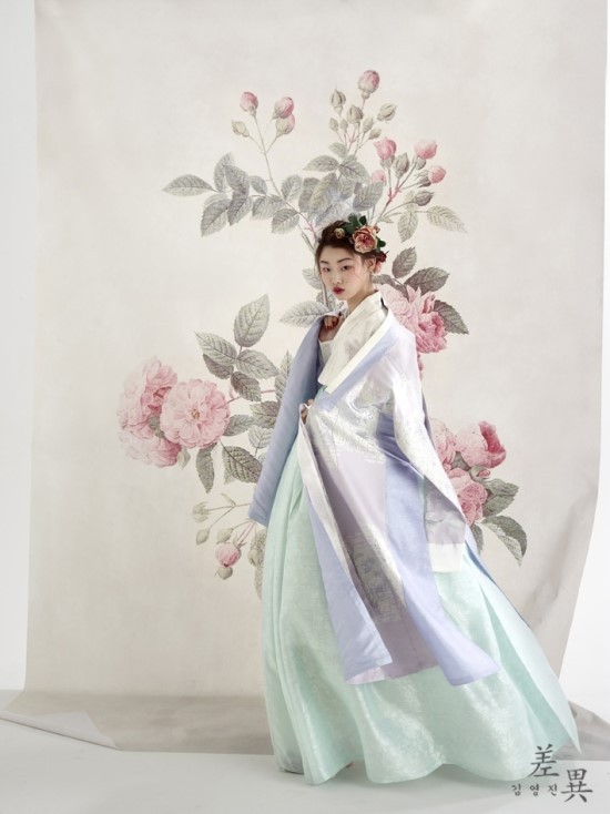 Hanbok - Page 3 Tumblr_ogyx9sDYUj1sntx4jo1_640