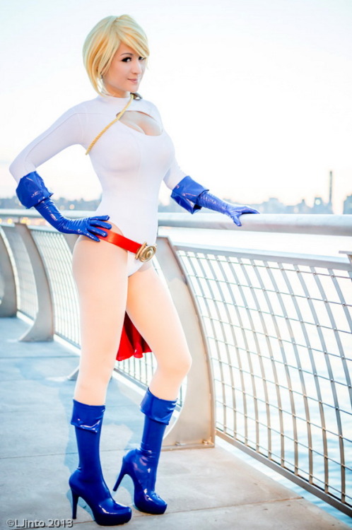 hotcosplaygirl:  Cosplay girlCosplay girl Twitter