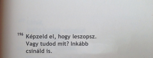 NEM AKAROK ÉREZNI!