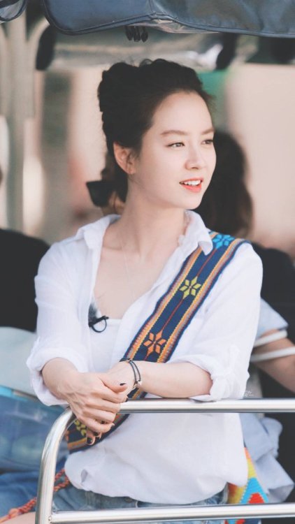 We Are in Love Bali episode BTS…Those were the days…… (cr: 根正苗红好颜狗)