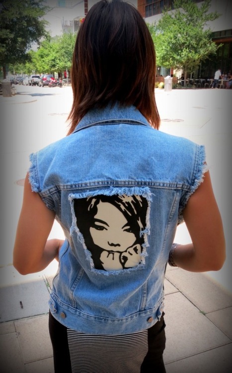 checkmybandshirt:  Bjork