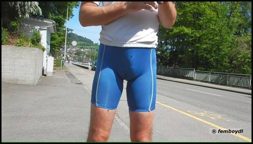 Porn femboydl:  pee break in shiny spandex shorts photos