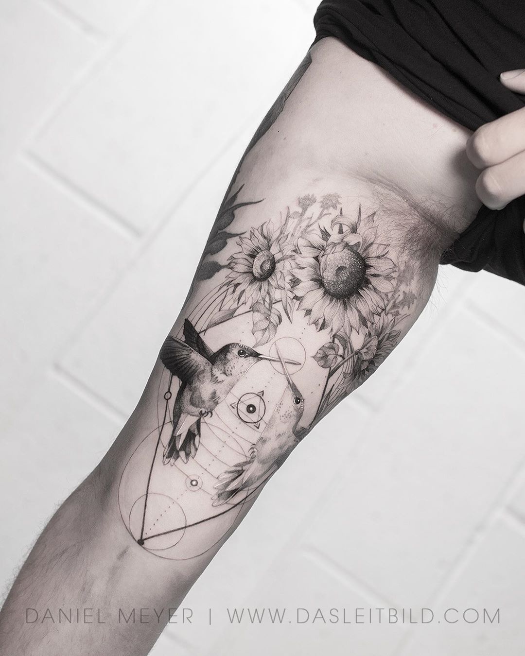 Sunflower and Hummingbird tattoo by Boston Rogoz TattooNOW