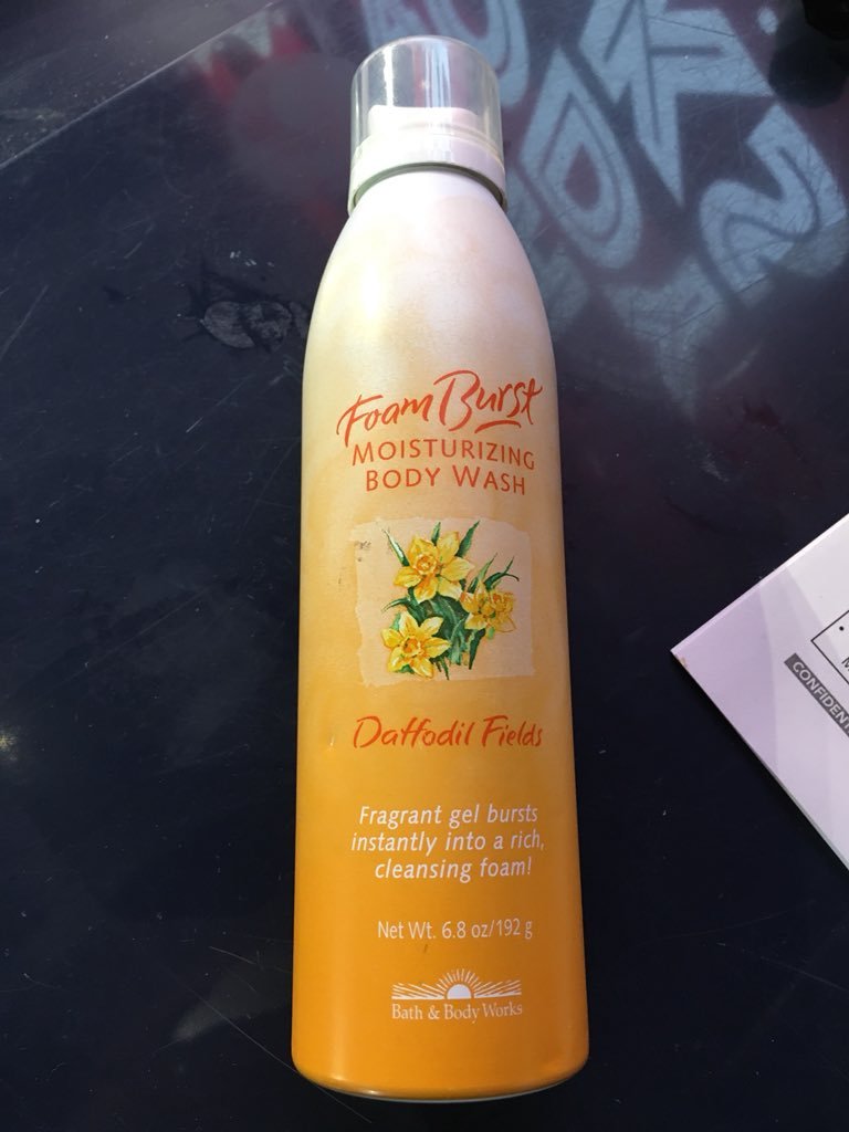 Life Inside the Page: Bath & Body Works  New Belize Tropical Cabana Body  Lotion Fragrance Review And Thoughts