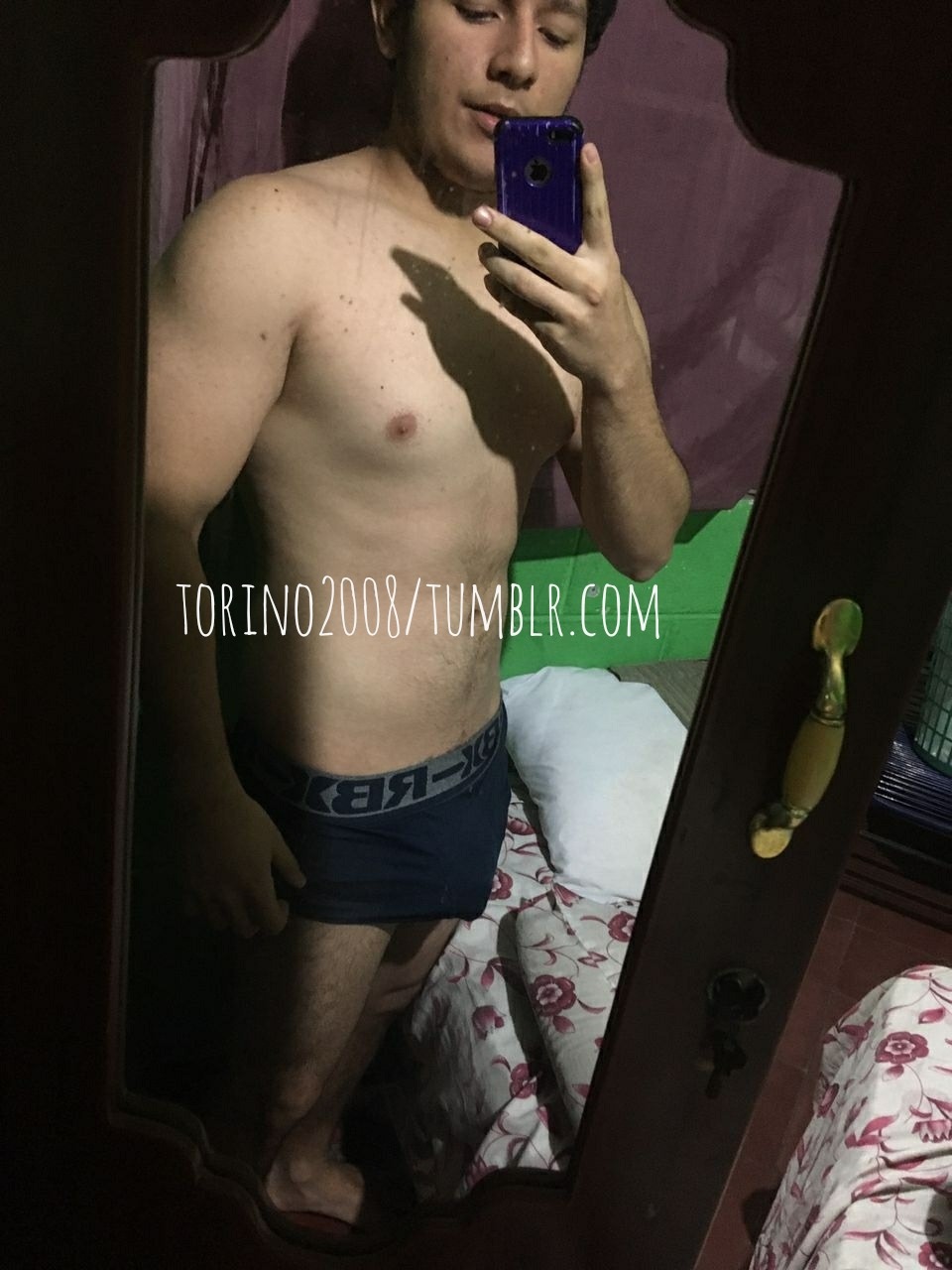 torino2008:  Que tal pajeros! La publicación del día está a cargo de este chaval