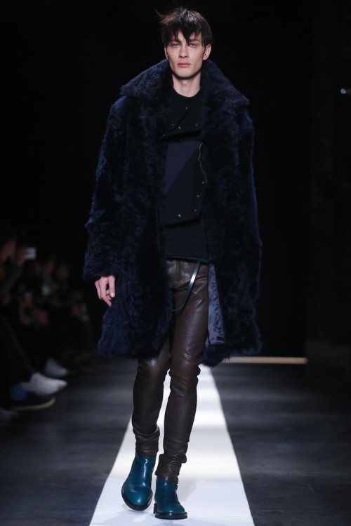fagunt:  Ann Demeulemeester autumn/winter 2015