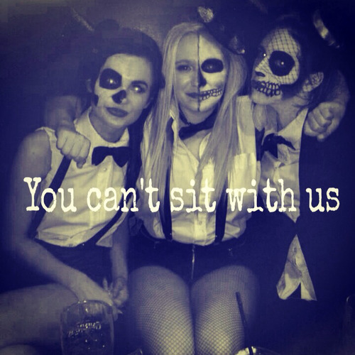 involutiva:  ….. no We Heart It. http://weheartit.com/entry/84057816/via/siobhan_van_staden