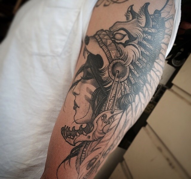 raynetbh:  Tattoos done by my new artist. I love his work.