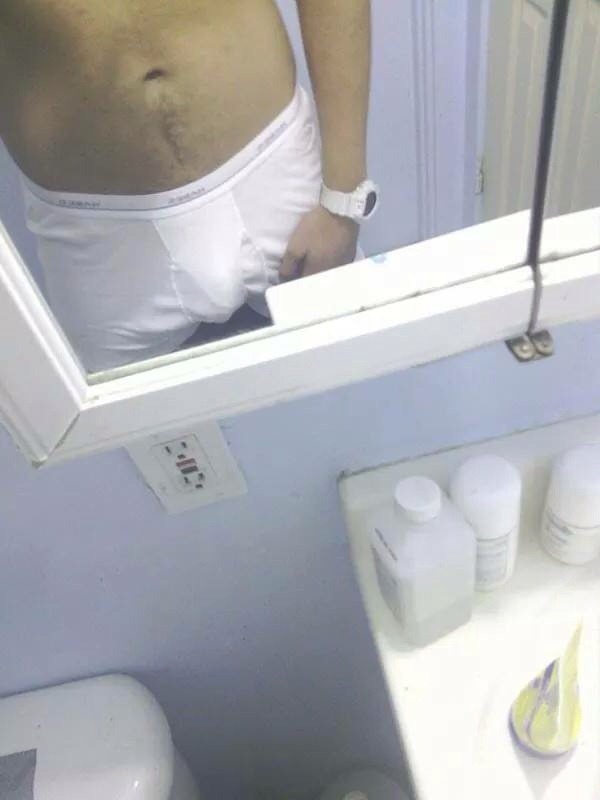 betomartinez:  Beto’s Cornerhttp://betomartinez.tumblr.com/