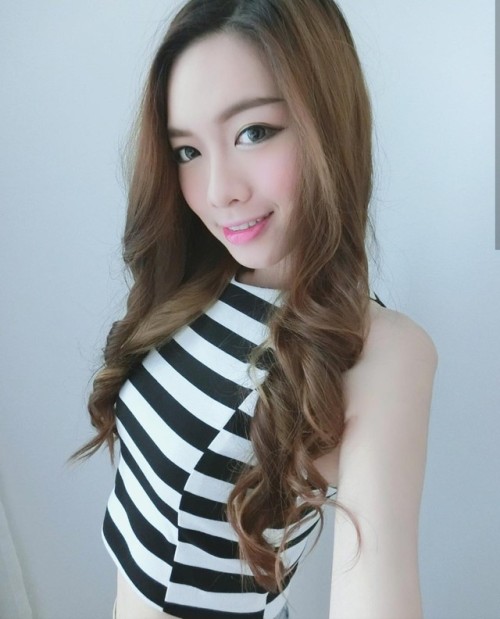 buttface696969:My regular feature, ms Yong. The perfecr race queen bitch.
