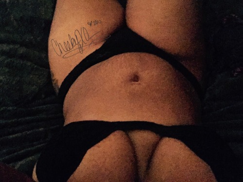 simplisticexistence:  One of my followers thekunninglinguist ; bought this set for me ❤️ thank you 💋