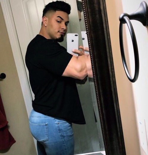 hispanicbooty10:  Veto Swain
