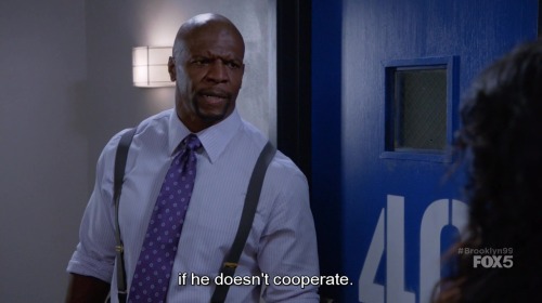 molly23:I didn’t know Patrick Rothfuss was on B99!