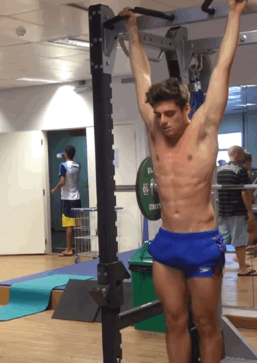 tabloidheat101:  Chris Mears working Out