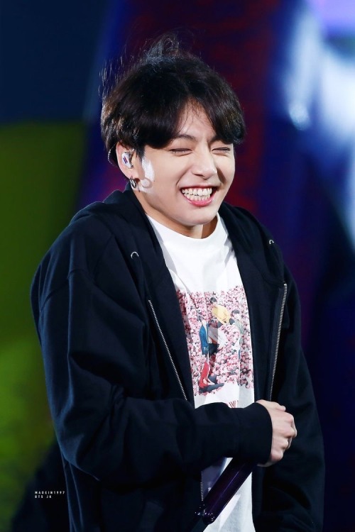 Jungoo On Stage, But Its Peak Happiness Mode: A Thread. (1/n)