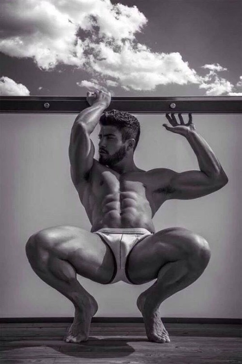 maschio61:  http://maschio61.tumblr.com/archive