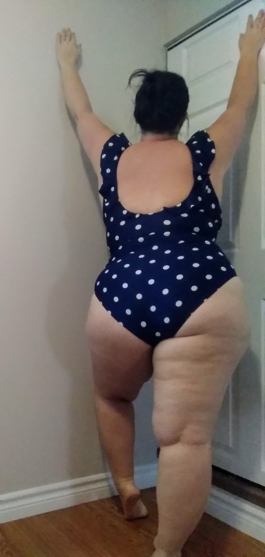 big-tits-wide-hips-deactivated2:This is my beach body in all it&rsquo;s glory,