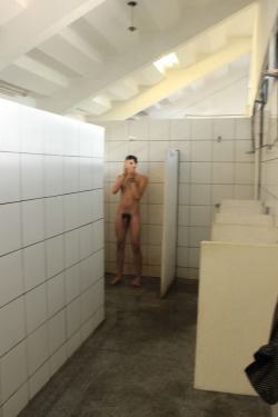 Thelockerroom91:  Want More?  @Thelockerroom91 - A Collection Of Locker Room Spy