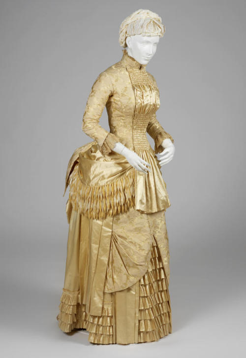 Reception Dress1884United StatesRISD Museum