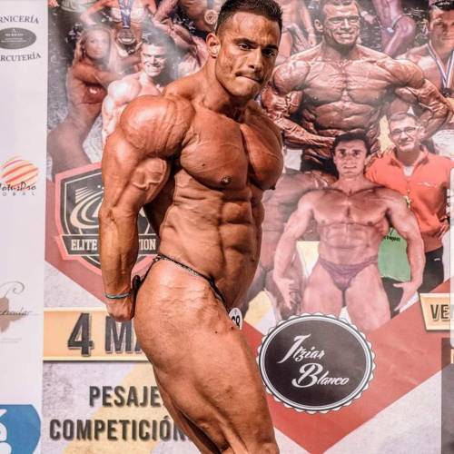 mrzoltanyuri:Adrian Solano Soto  (ESP)