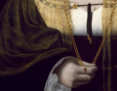 daughterofchaos:Bartolomeo Veneto, Portrait of a Lady, detail, early 16th century