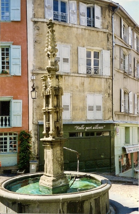 Font, Le Puy-en-Velay, 1999.