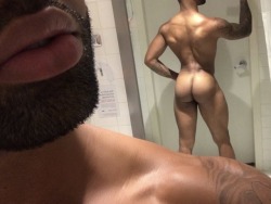 The Ultimate Collection Of The Male Ass And Form.