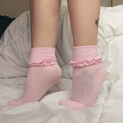 peachesbruises: My cute little pink frilly