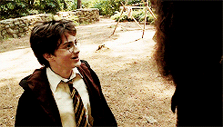harry-sirius:“Six years ter the day since we met, Harry, d’yeh remember it?" "Vaguel