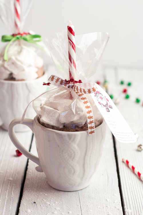 Giftable edible Christmas sweets