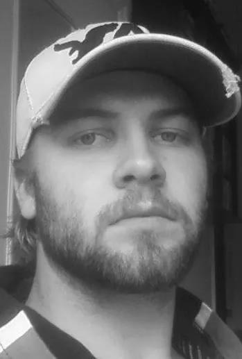 soldierfromthecountry:  Check out my Country Boys! Also offering the finest men