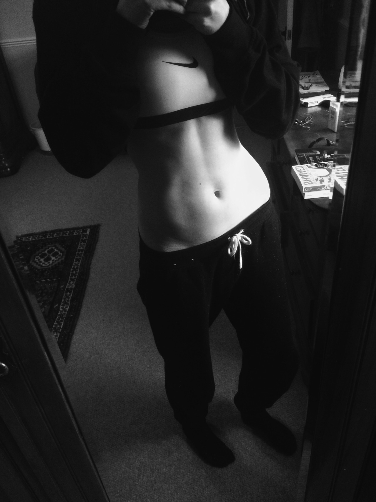 omggirlss:  getting better 💪🏼 