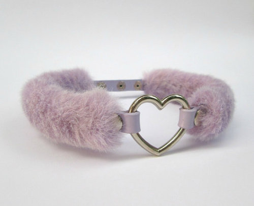 okwowcool:  fluffy collars from kerenika | adult photos