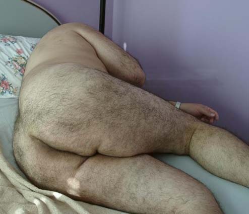 kub82:  billybear:  Nice fuzzy butt.  واي واي صبح كنار اين صحنه