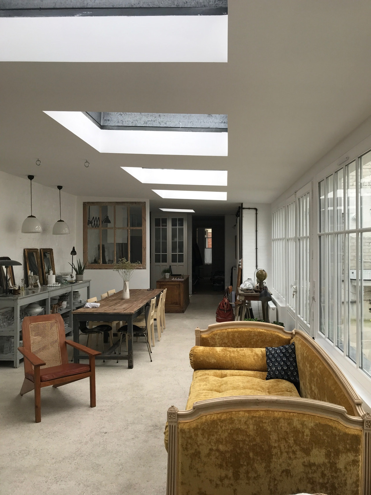 thenordroom:  Vintage guesthouse in France | photos by  Les Penates Reims    THENORDROOM.COM