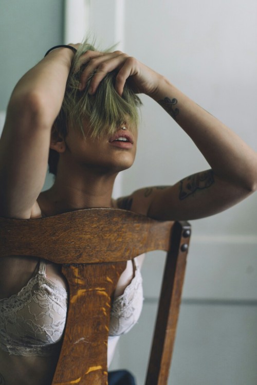 alicasanova:  alicasanova:  @adamgallowayphoto   Can’t get enough Casanova!?!?! Join the #CULTCASANOVA and pledge to me on Patreon! Pledge Now Also be sure to check out these other accounts:  Etsy, Twitter, Instagram, Tumblr, Model Mayhem, Tumblr #2,