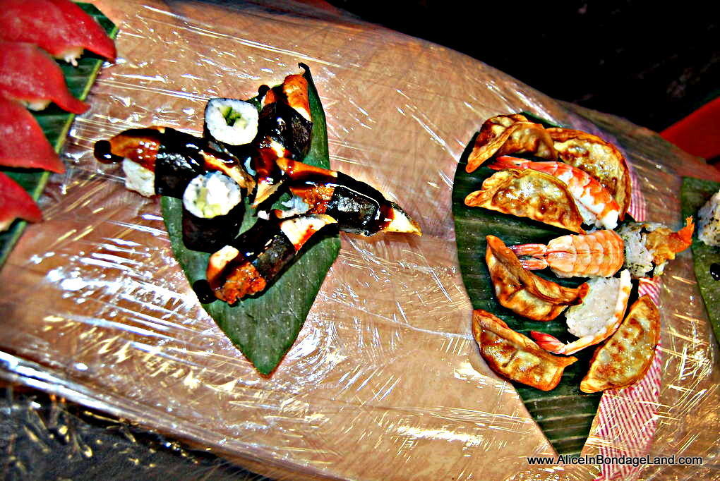 How Mistresses Eat Sushi: from http://www.aliceinbondageland.com Made Sushi For ThemA