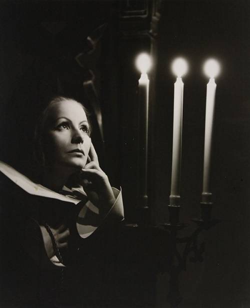 fairypage:portraits by clarence sinclair bull of greta garbo in queen christina (1932)