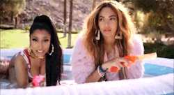 barbie-squad:  ♥ ✌ ♥