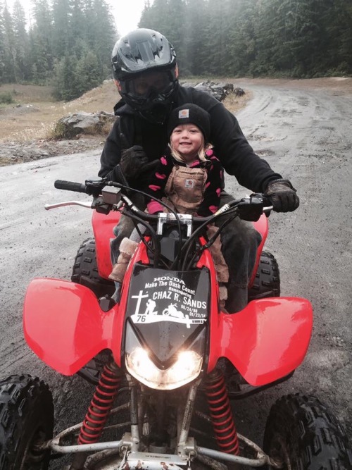 Holy shit look at this adorable little cutie! Can I just be a dad already lol , she had a blast riding with me ❤️