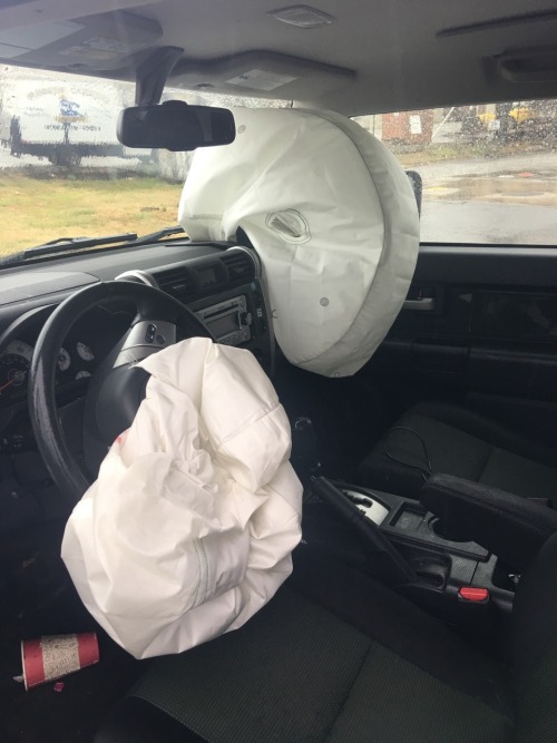 Sex camdamage:  camdamage:  We got in a car accident. pictures