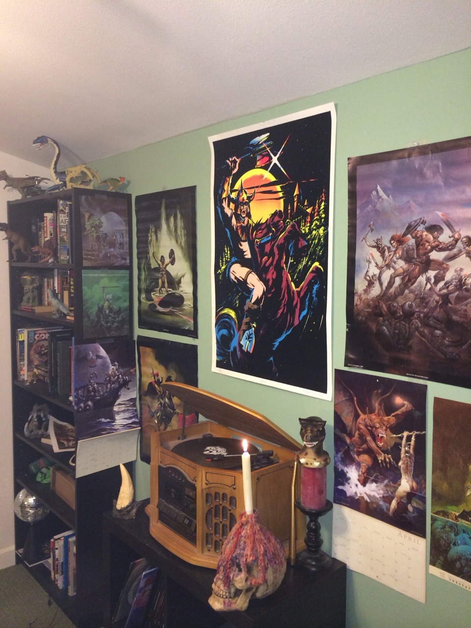 Space, Gore And Dinosaurs