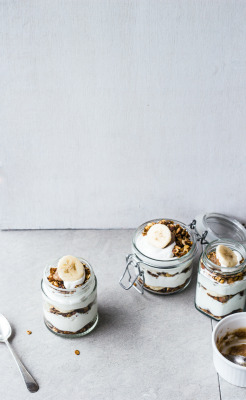 beautifulfoodisamust:  Healthy Banoffee Parfaits