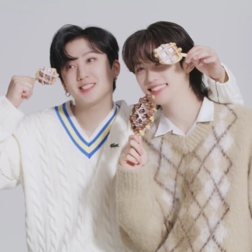 Changlix🤎☕️🍰🥮