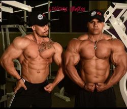 muscleryb:@ifbbrepo_bodybuilder   &amp;  Orlando Maldonado  