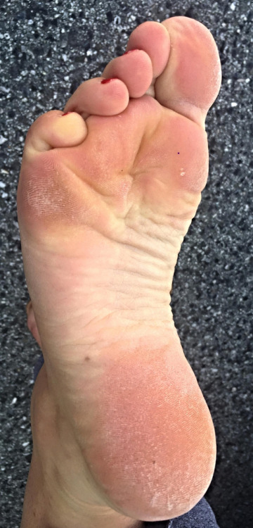 roughsoles:  More at RoughSoles 